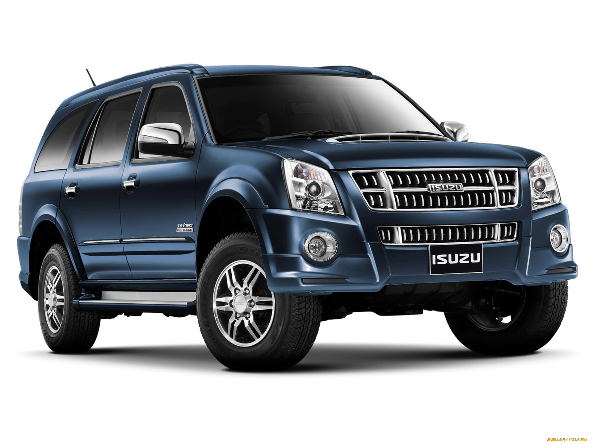 Купить сургуте легковой автомобиль. Isuzu mu7 2014. Исудзу джип. Исудзу Модельный ряд внедорожников. Исузу mu 7.